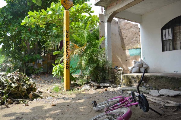 Conviven con el peligro en Colonia Casa Redonda