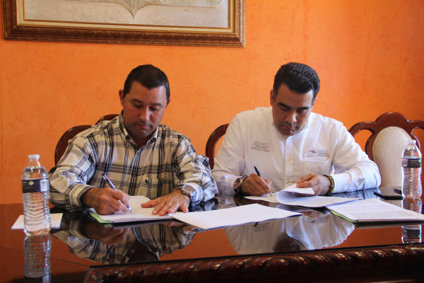 Busca Corett dar certeza de propiedad a familias