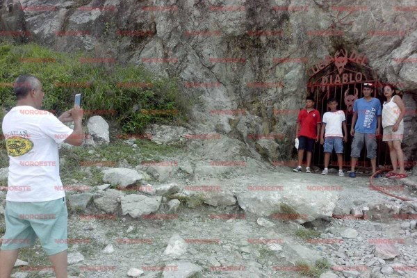 Desilusiona a turistas La Cueva del Diablo