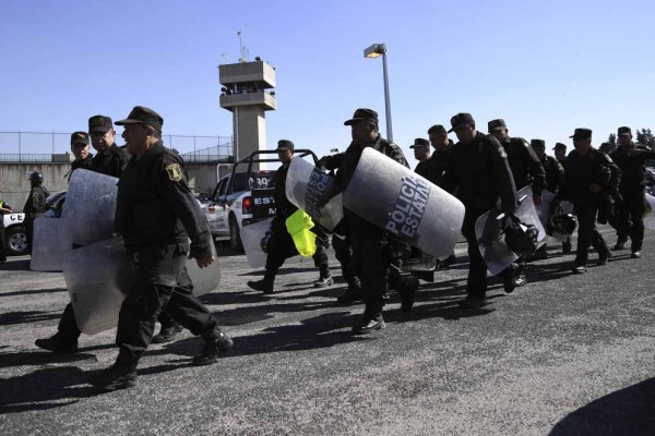 Denuncian maltrato reos del penal Neza Bordo