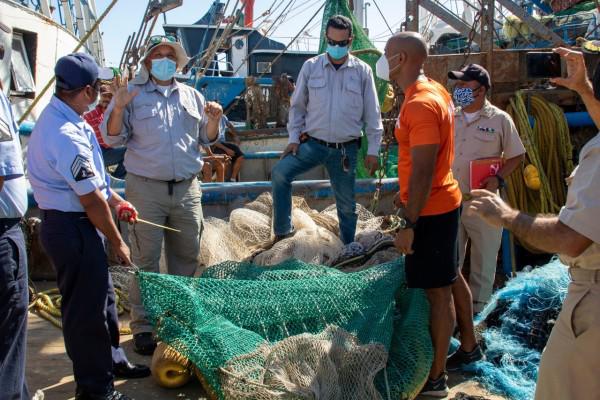 Quirino confía en que EU retire en septiembre embargo al camarón mexicano