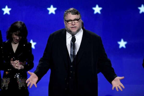 Del Toro lo vuelve a hacer, ahora vence a Spielberg