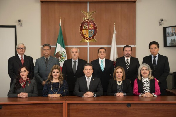 Y también van contra altos sueldos de magistrados del Poder Judicial en Sinaloa… quieren tumbarles $60 mil