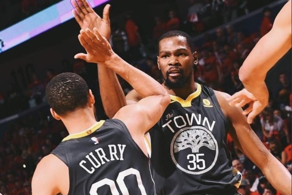 Warriors se pone a uno de avanzar.