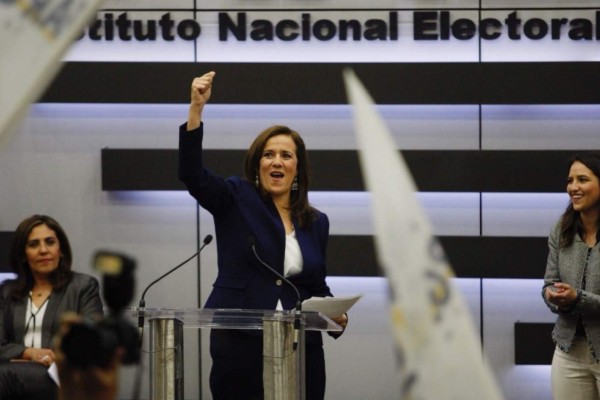 Margarita Zavala se registra como candidata independiente y renuncia al financiamiento público
