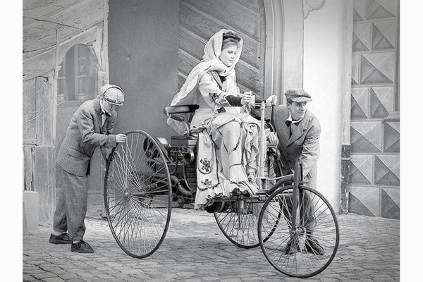 Bertha Benz, pionera del automovilismo
