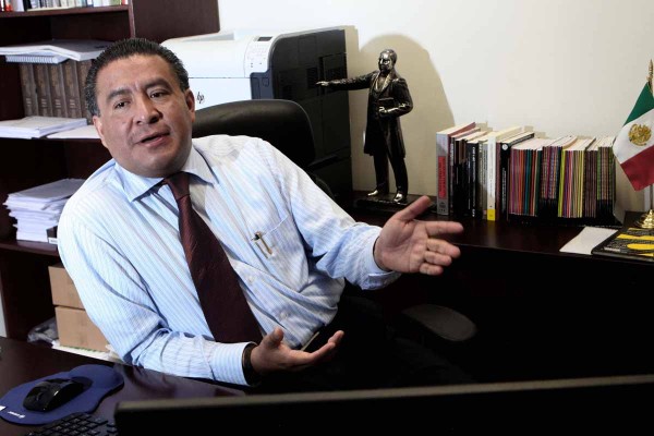 Denuncia Morena spots de Peña Nieto