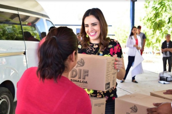 Pier Angely Camacho, presidenta del DIF de Salvador Alvarado.