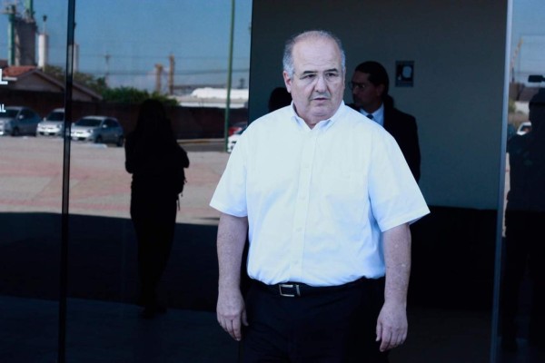 Armando Villarreal ya fue puesto ante un juez; escuchará acusación hasta el 2 de abril