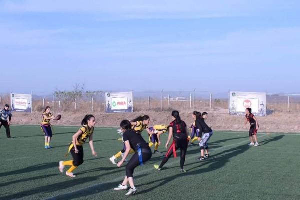 Son las reinas del tocho bandera