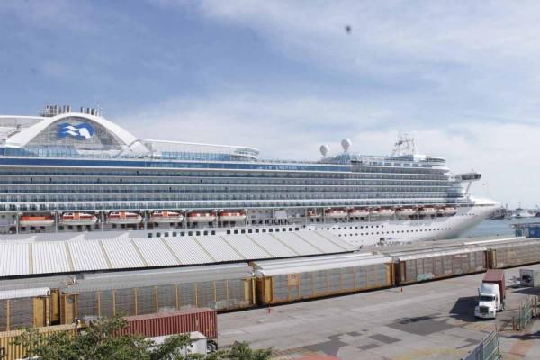 Sector turístico espera el arribo de más cruceros a Mazatlán