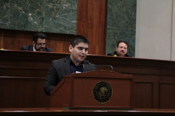 Ofrecen cañonazo de $100 mil a diputado de Morena para que votara... contra su grupo