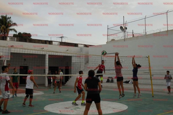 Se alistan en Escuinapa para inauguración de Torneo Municipal de Voleibol