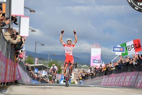 Fausto Masnada gana la sexta etapa del Giro de Italia