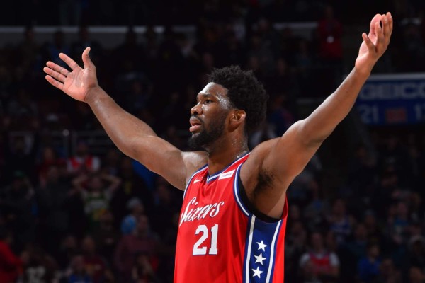 Termina Joel Embiid con racha negativa de los Sixers, en la NBA