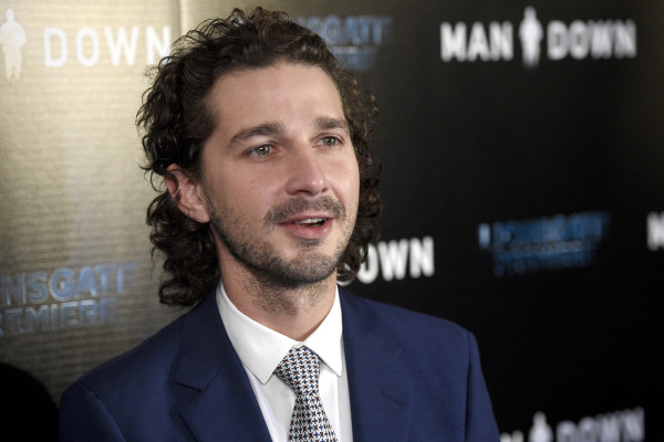 Shia LaBeouf lleva su obra contra Trump a Nuevo México