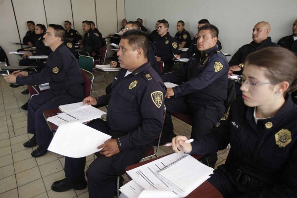 Policía, el lado débil del nuevo sistema de justicia: expertos