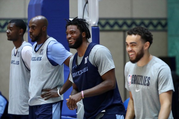 Jugadores se mantienen ocupados en la burbuja de Disney