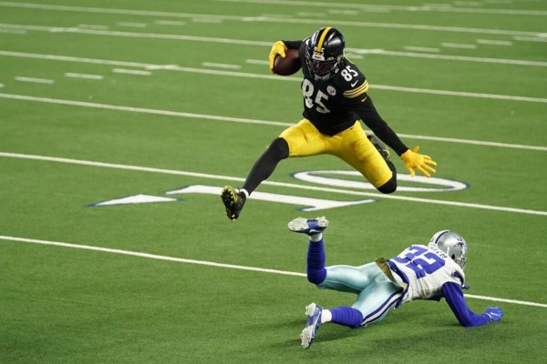 Los Steelers se pusieron 8-0 en la NFL tras vencer a los Cowboys en Texas.