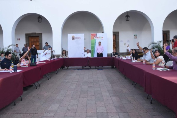 Ayuntamiento aprueba nombramientos de síndicos en Culiacán