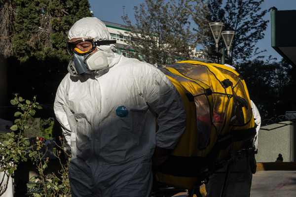 El costo humano de la pandemia en México: 274 mil muertes ‘no esperadas’ en 2020