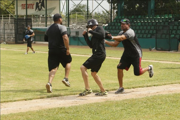Todo listo para inicio de la pretemporada de Tomateros de Culiacán