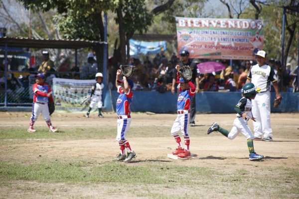Liga Ahome Verde vence a Liga Antonio Quintero Castañeda.