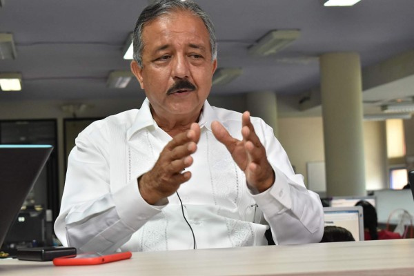 Si hubiera sido convocado sólo por la muerte de Alejandra, no vengo al Congreso: Alcalde