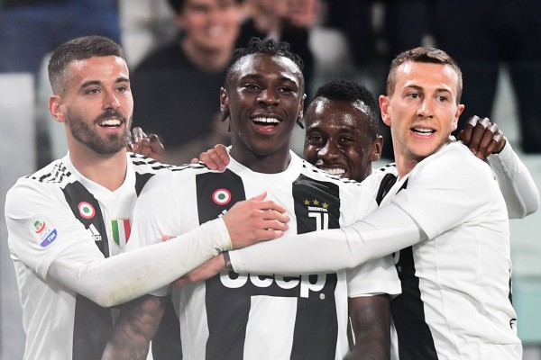 La Juventus golea al Udinese y sigue en la cima