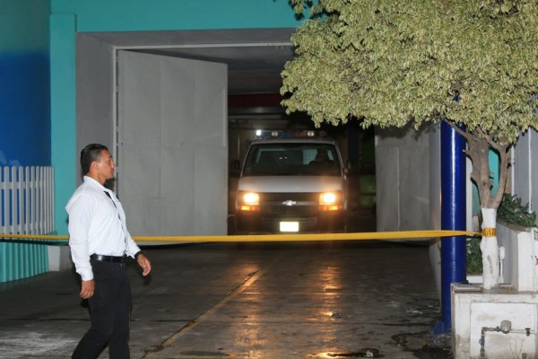 Asesinan a un hombre en un restaurante de Culiacán, ubicado frente a la Fiscalía
