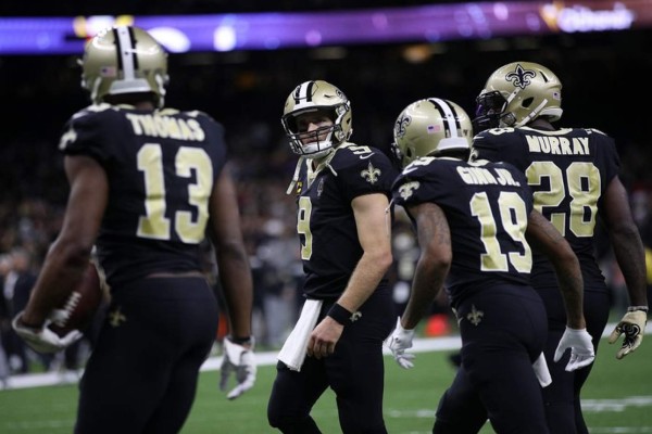 Drew Brees reaparece con victoria en la NFL