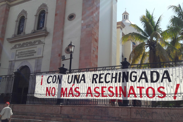 Amanece Culiacán con exigencia de ¡no más asesinatos!