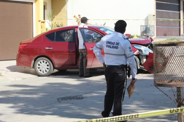 Asesinan a hombre a balazos en el Fraccionamiento Stanza Florenza, en Culiacán