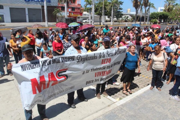 Familias desplazadas del sur de Sinaloa, ahora viven la pandemia del hambre