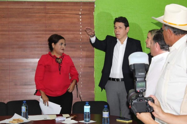 Socorro Castro asume gerencia de la Jumapag