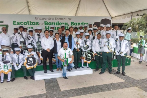 La banda de guerra de Cobaes 42 de Escuinapa obtuvo el triunfo en el concurso estatal realizado en Culiacán.