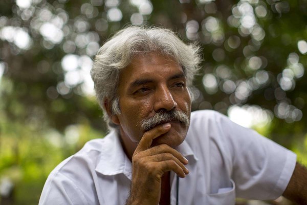 Se quedará en prisión el doctor Mireles