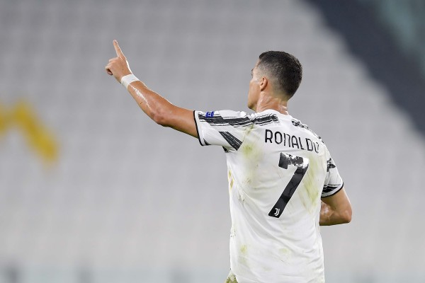 Gol de Cristiano Ronaldo al Lyon es elegido como el mejor de la Champions League 2019-20