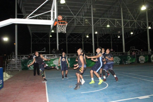 La Upsin se impone por 39-37 a Escuela Náutica.