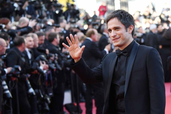 Gael García Bernal presentó en el Festival de Cannes la cinta “Neruda”.