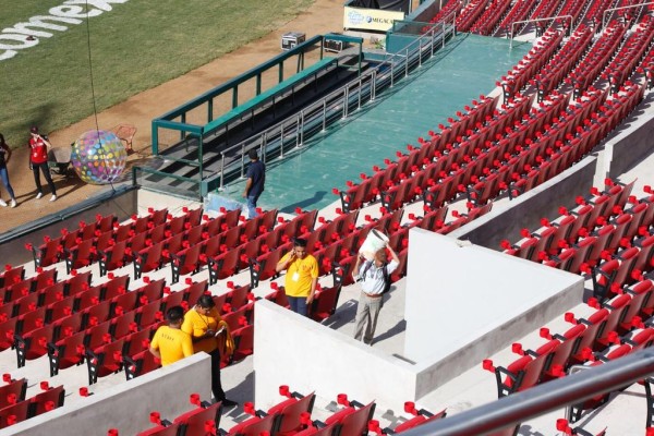 Estrenan mazatlecos estadio casi nuevo en inauguración de LMP