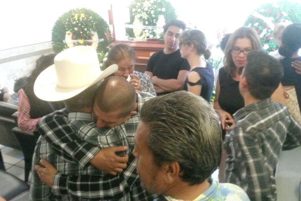 Llegan los hijos de Margarito, a darle el último adiós