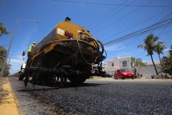 Administración de Malova se fue y Gobierno aún debe $65 millones a CMIC