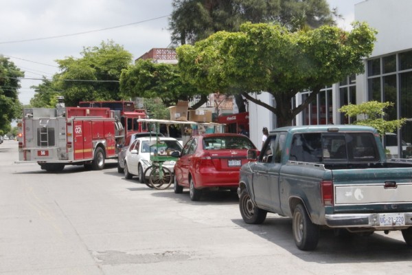 Cortocircuito en hospital moviliza a los cuerpos de rescate de Mazatlán