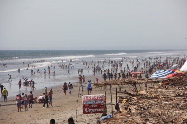 Anuncia Turismo que se espera gran afluencia a playas de Rosario para Semana Santa
