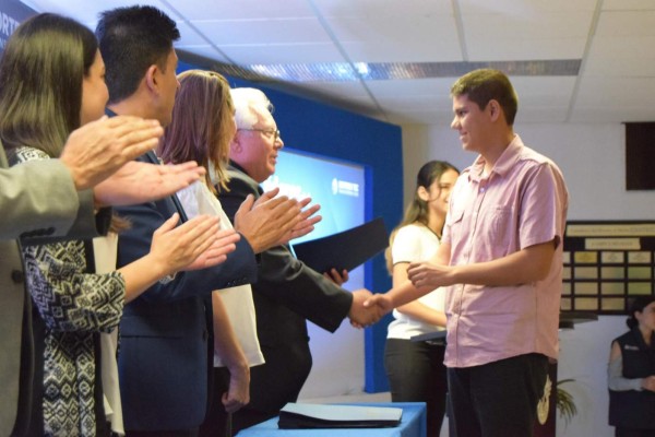 El Tec de Monterrey forma líderes del mañana