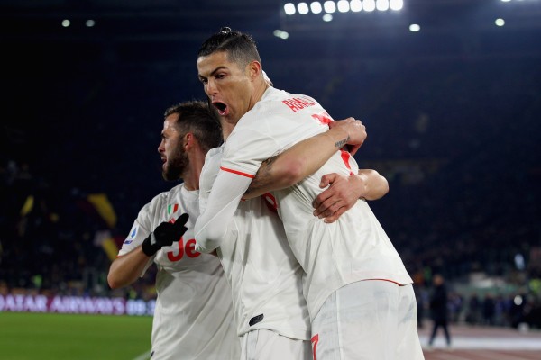 Con una asistencia de Dybala y gol de Cristiano, la Juventus vence a la Roma