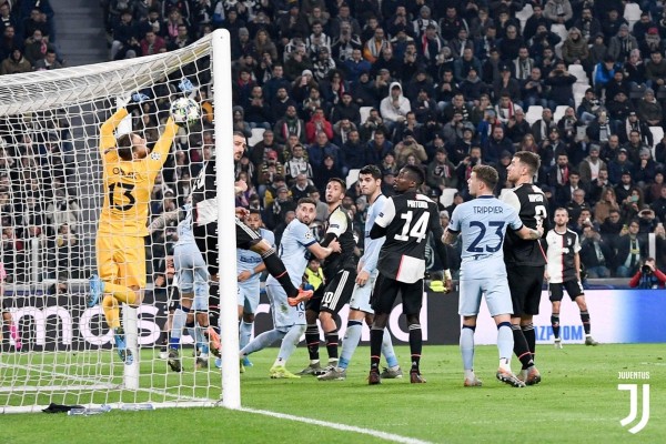 Con golazo de Dybala para la Juventus, el Atlético de 'HH' postergó clasificación de Champions
