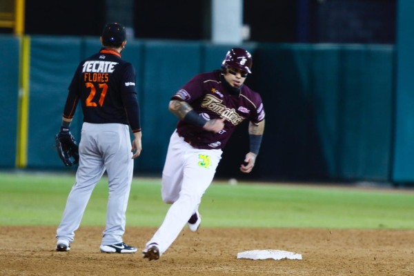 Tomateros supo aprovechar bien las condiciones del juego para imponerse a Naranjeros.