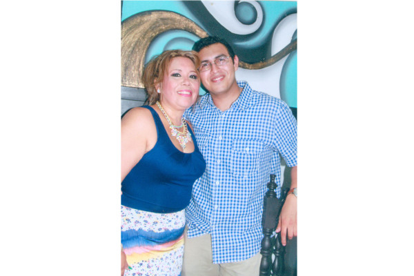 Irene Rojas Manjarrez halagada en su cumpleaños